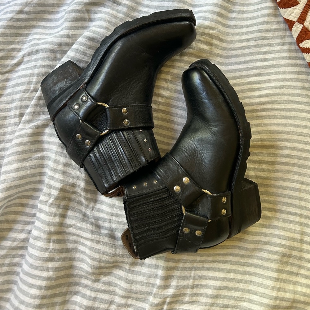 Whiskey Bootie - Picture 2 of 7